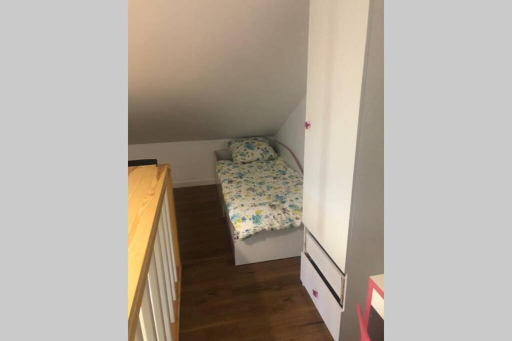 Апартаменты Dwupoziomowy Apartament Nad Jeziorem W Lesie Августув Экстерьер фото